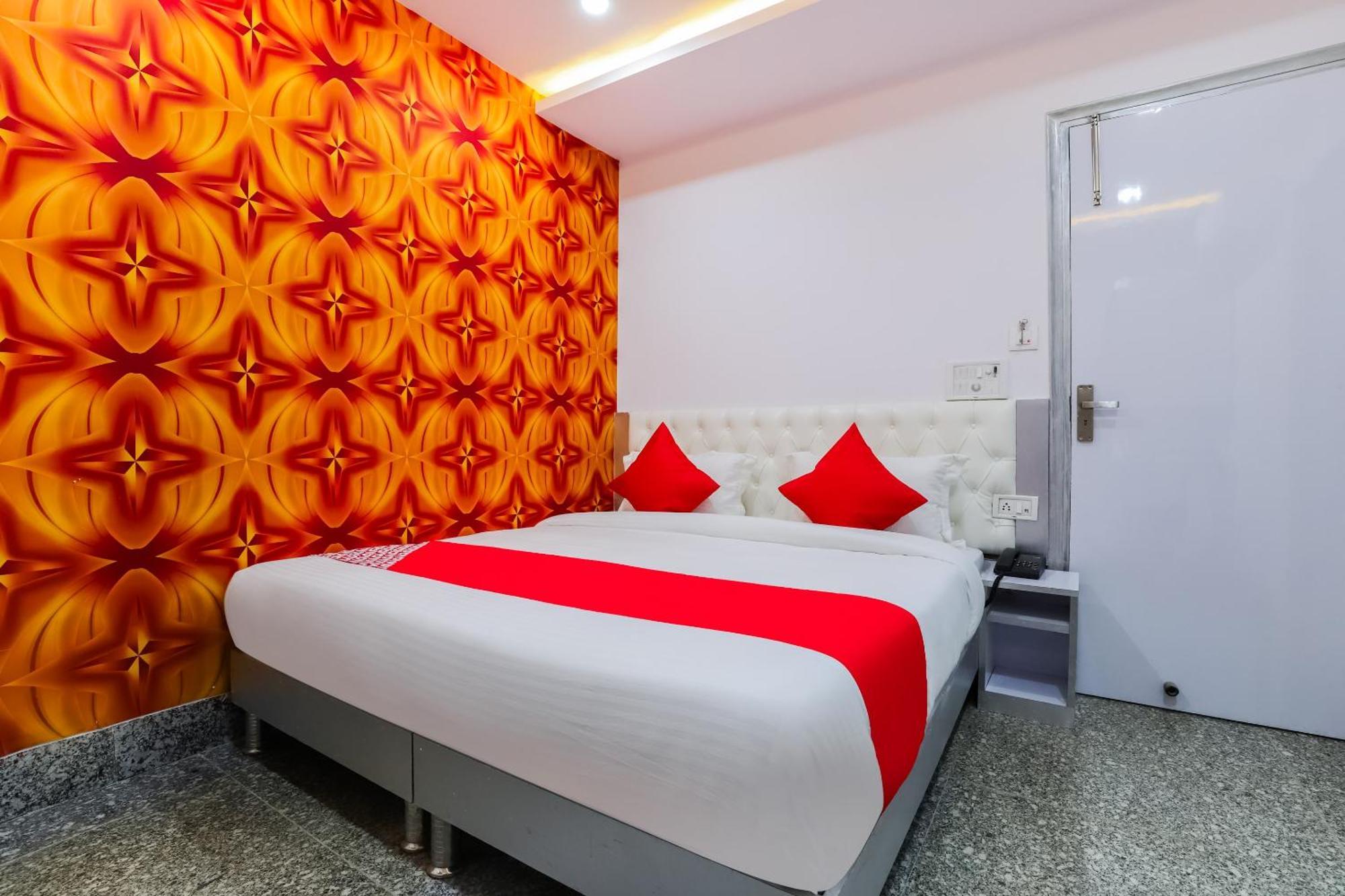 Hotel O New Tech India Delhi  Exterior foto